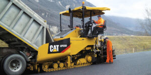 Caterpillar Asphalt Paver AP655D